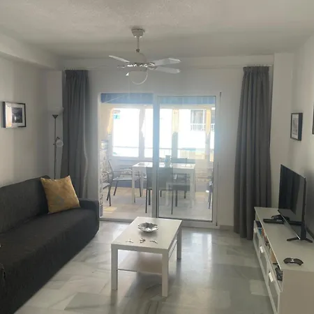 Apartamento Fuentes De *